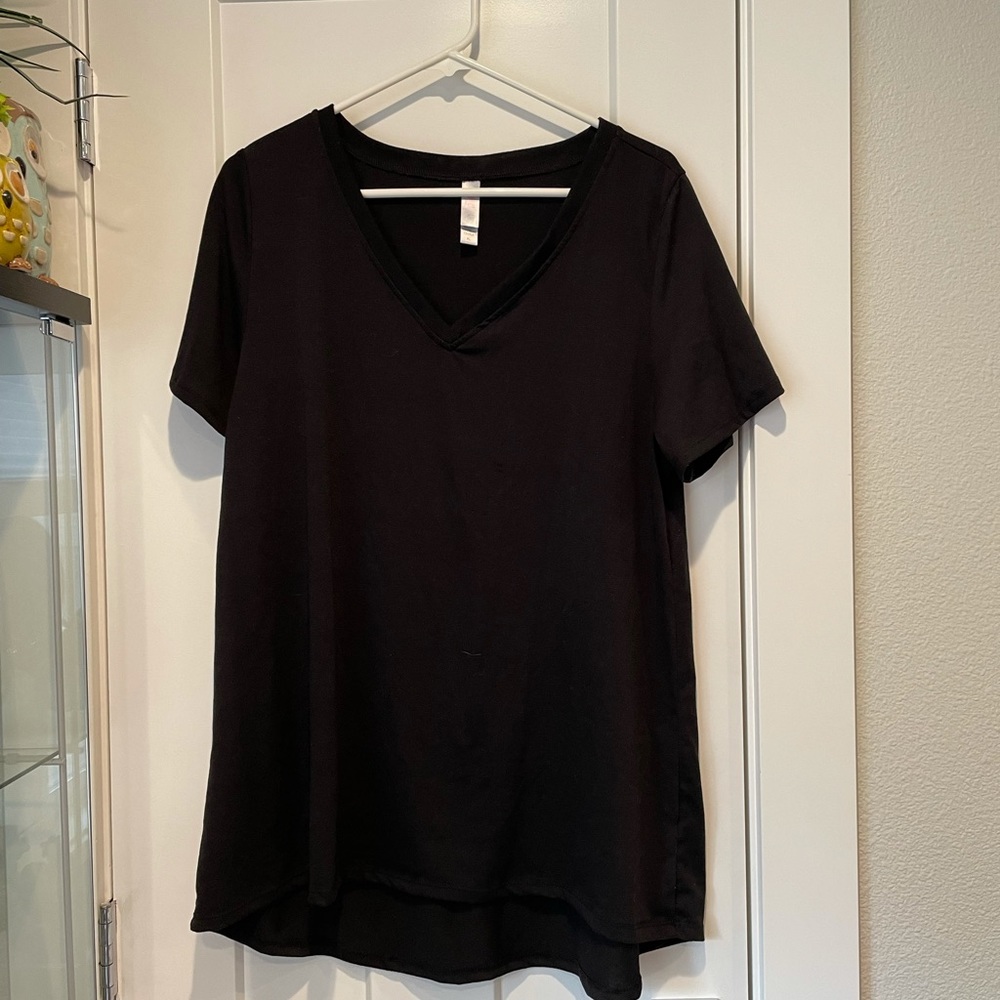 LuLaRoe - Christy Top - Solid Black